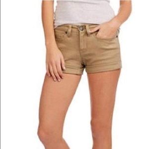 NWOT NoBo Cuffed Shorts